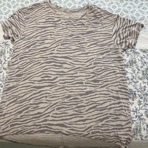 American Eagle soft and sexy Tee